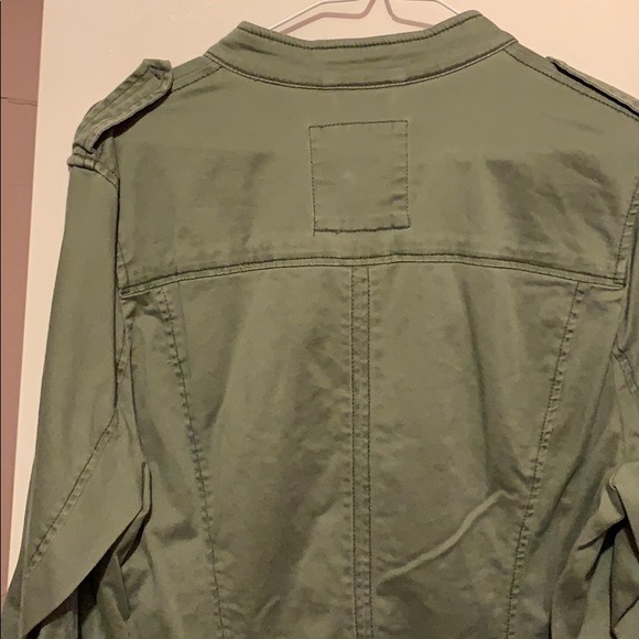 Green Jacket - Picture 5 of 5